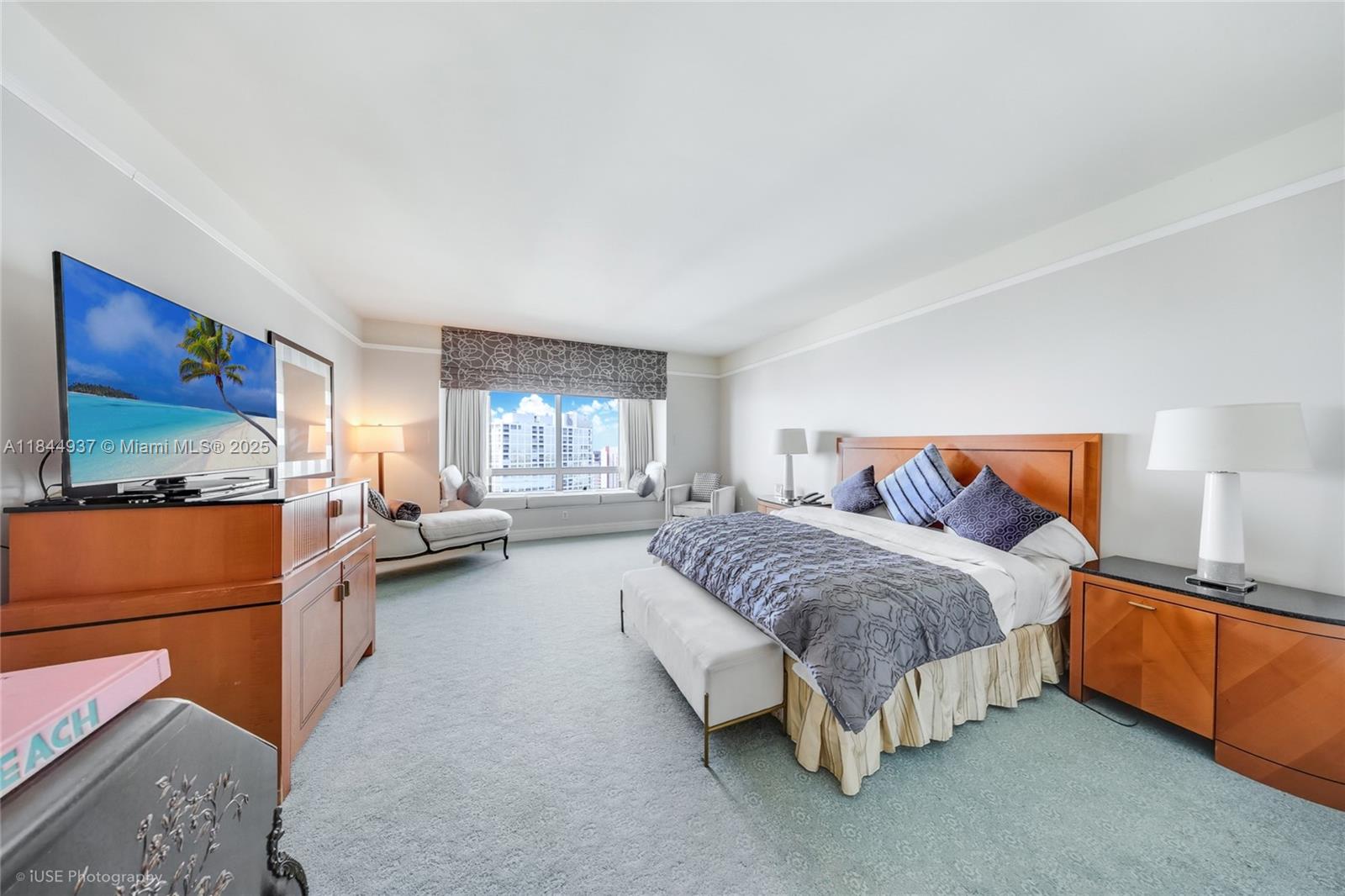 1435 Brickell Ave #3005 Miami, FL 33131