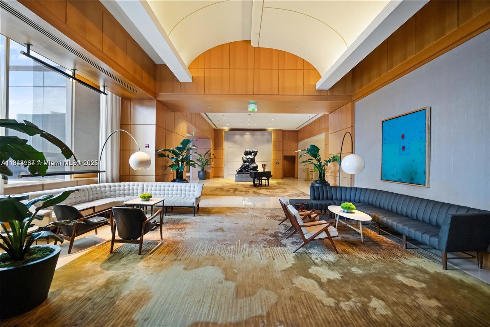 1435 Brickell Ave #3005 Miami, FL 33131