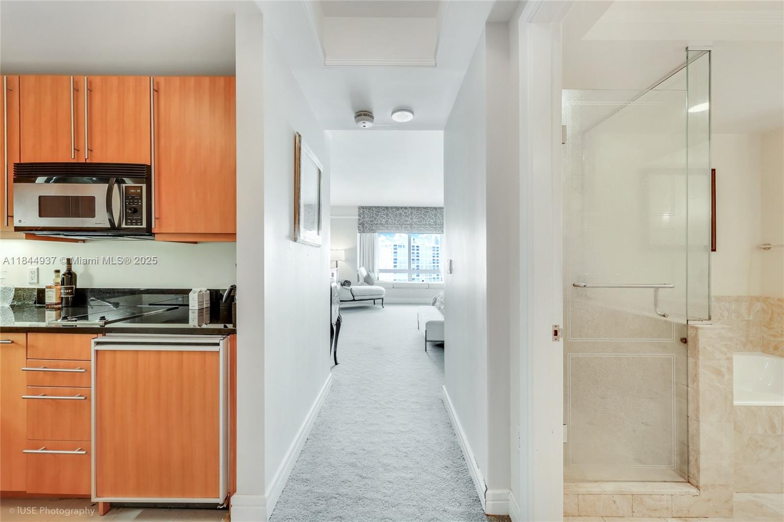 1435 Brickell Ave #3005 Miami, FL 33131