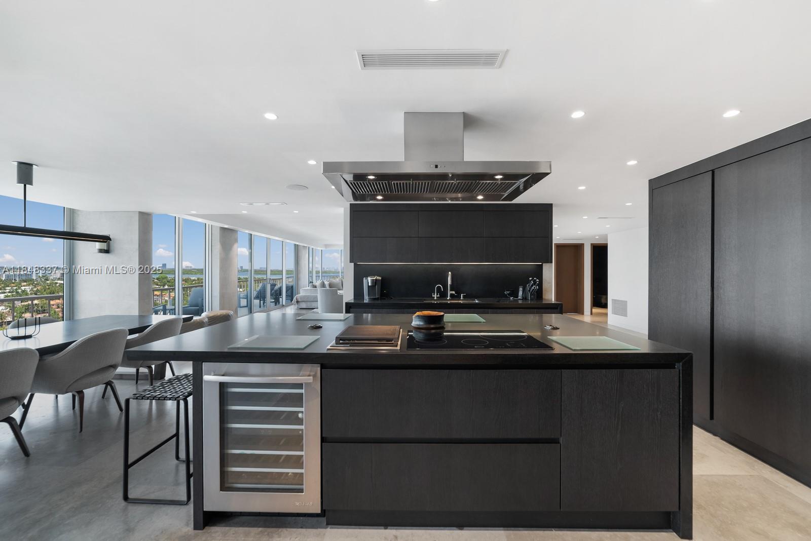 image Bal Harbour 10110