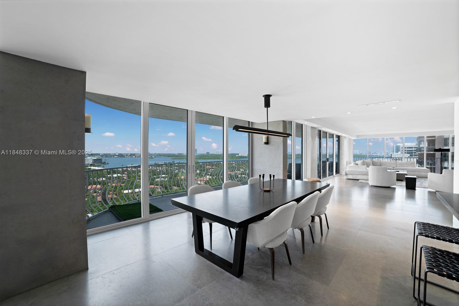 image Bal Harbour 10111