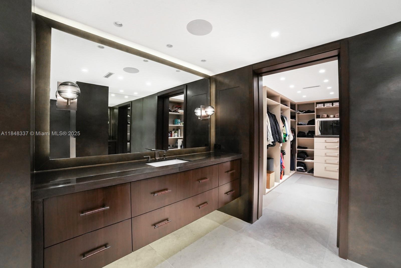 image Bal Harbour 10125