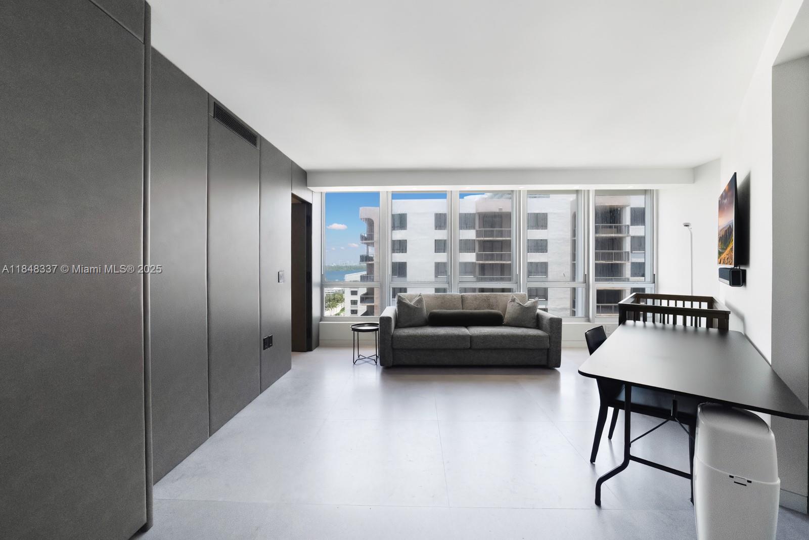 image Bal Harbour 10135