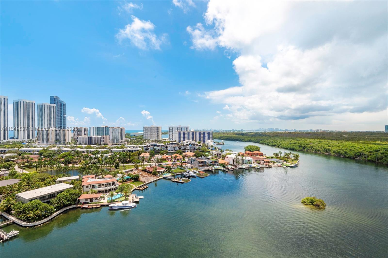 image 400 Sunny Isles Condo4
