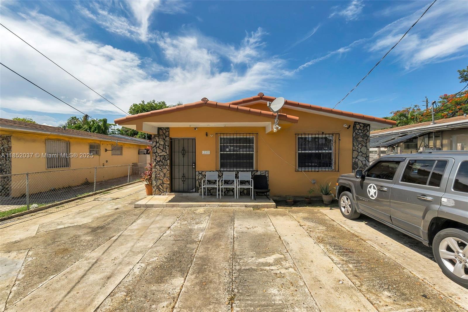 2311 NW 33rd St