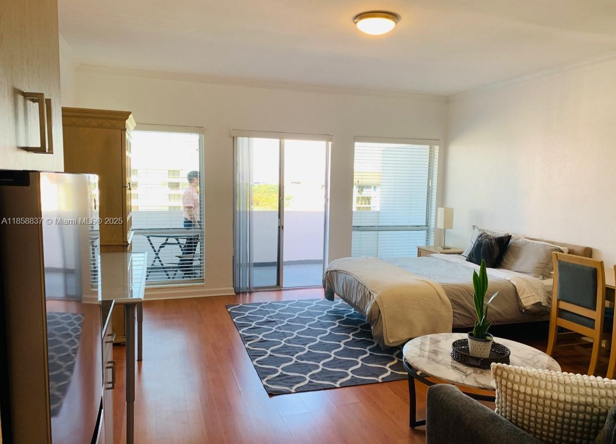 700 Biltmore Way #1215