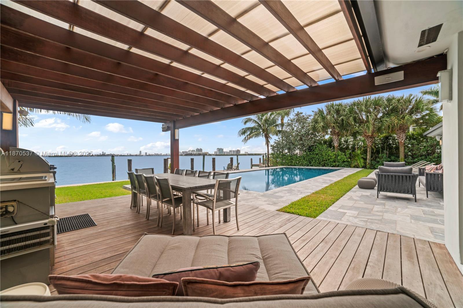 9301 N Bayshore Dr Miami Shores, FL 33138 9301 N Bayshore Dr Miami Shores, FL 33138