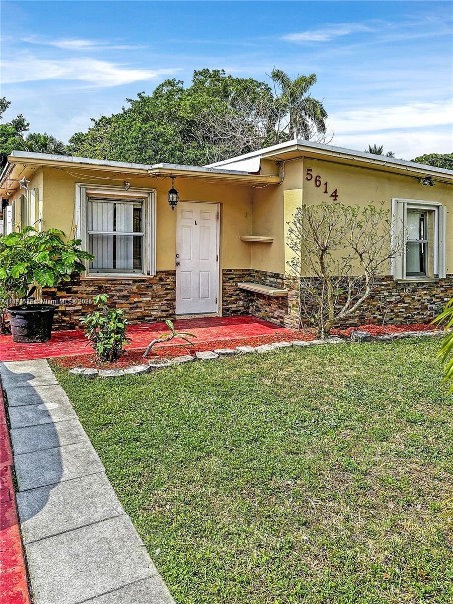5614 Taylor #B