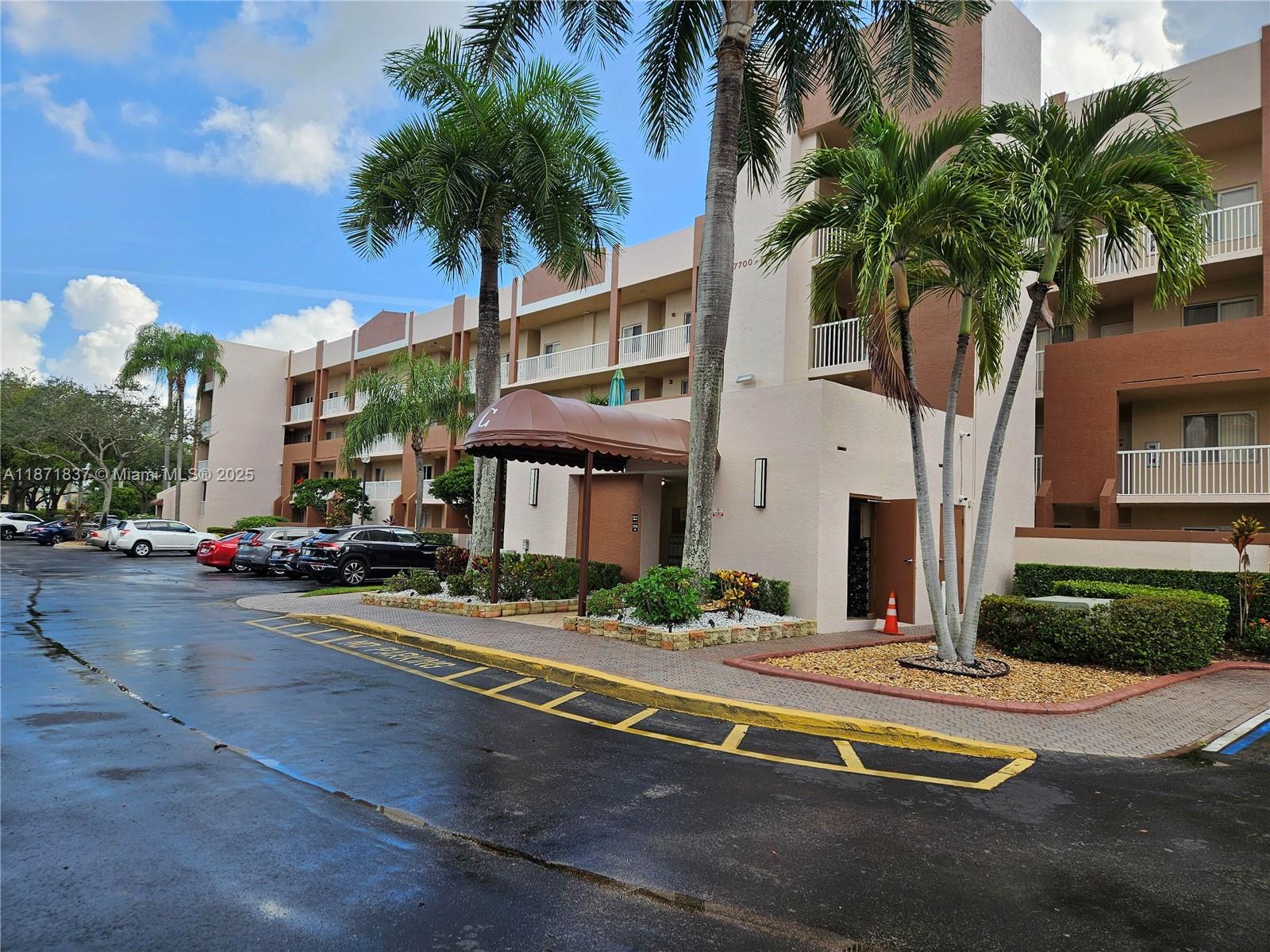 7730 Granville Dr #202