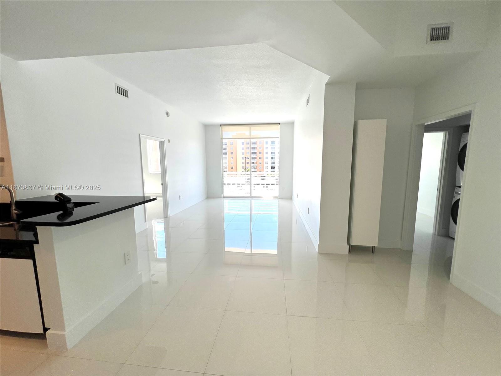 image Venture At Aventura West2