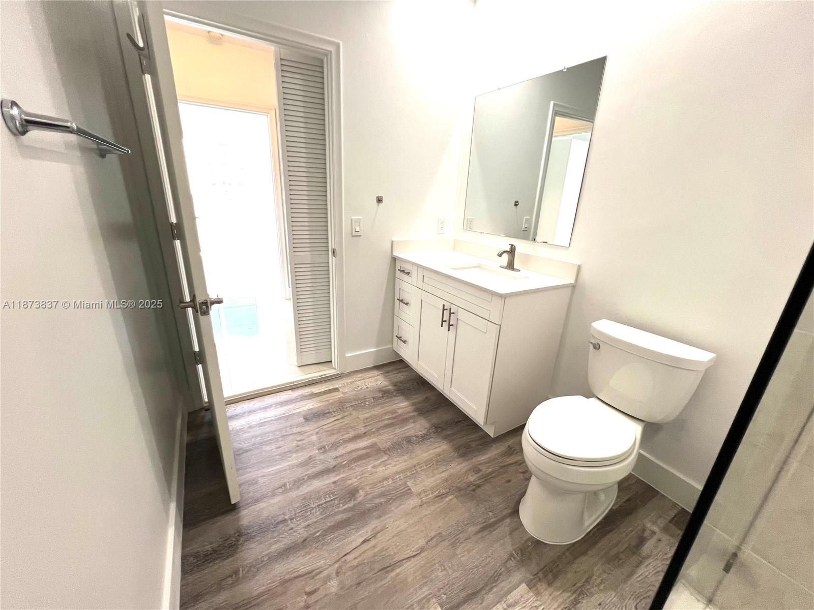 image Venture At Aventura West31