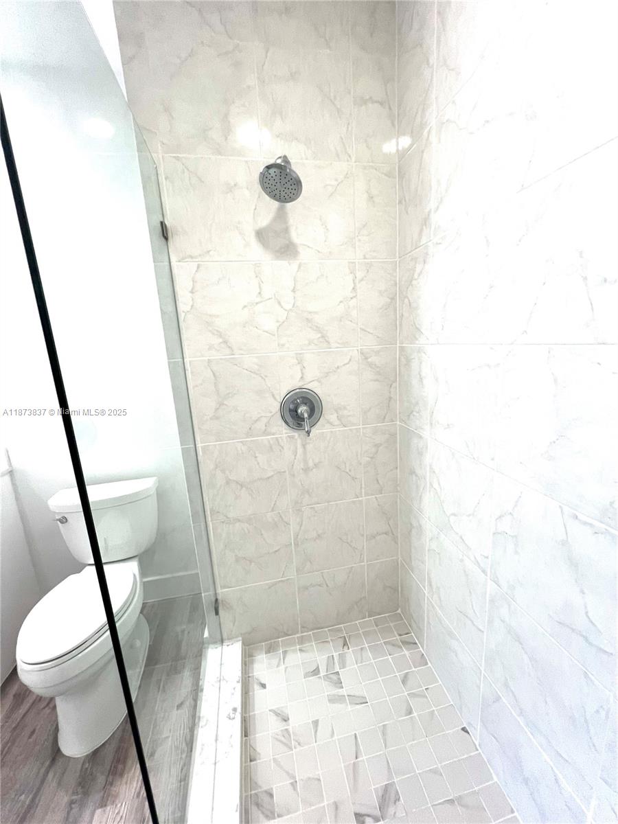 image Venture At Aventura West33