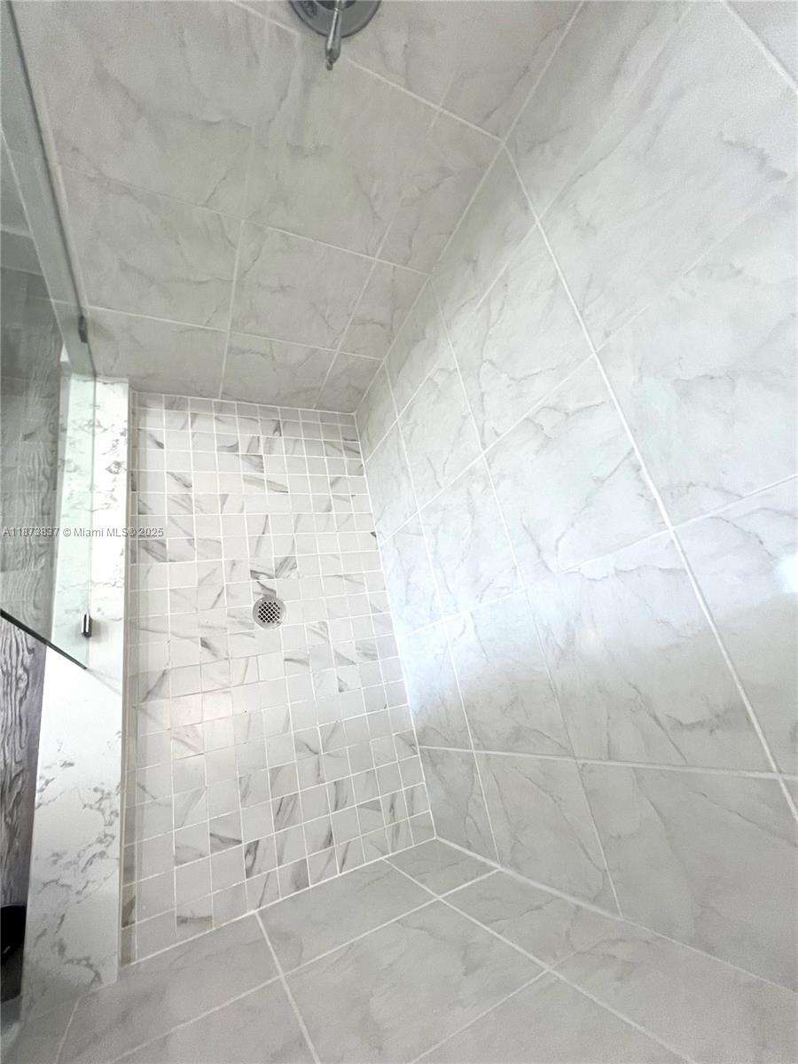 image Venture At Aventura West34
