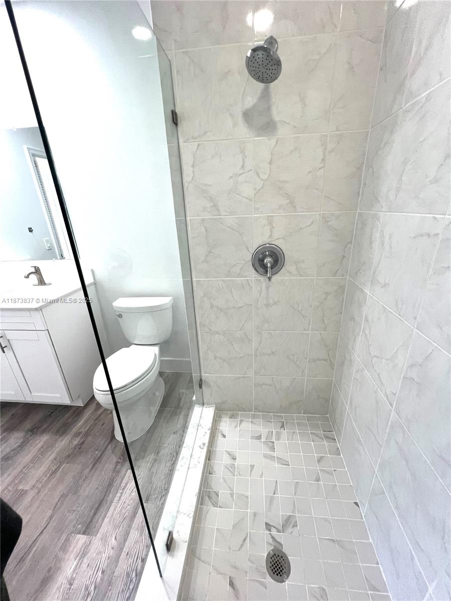 image Venture At Aventura West35