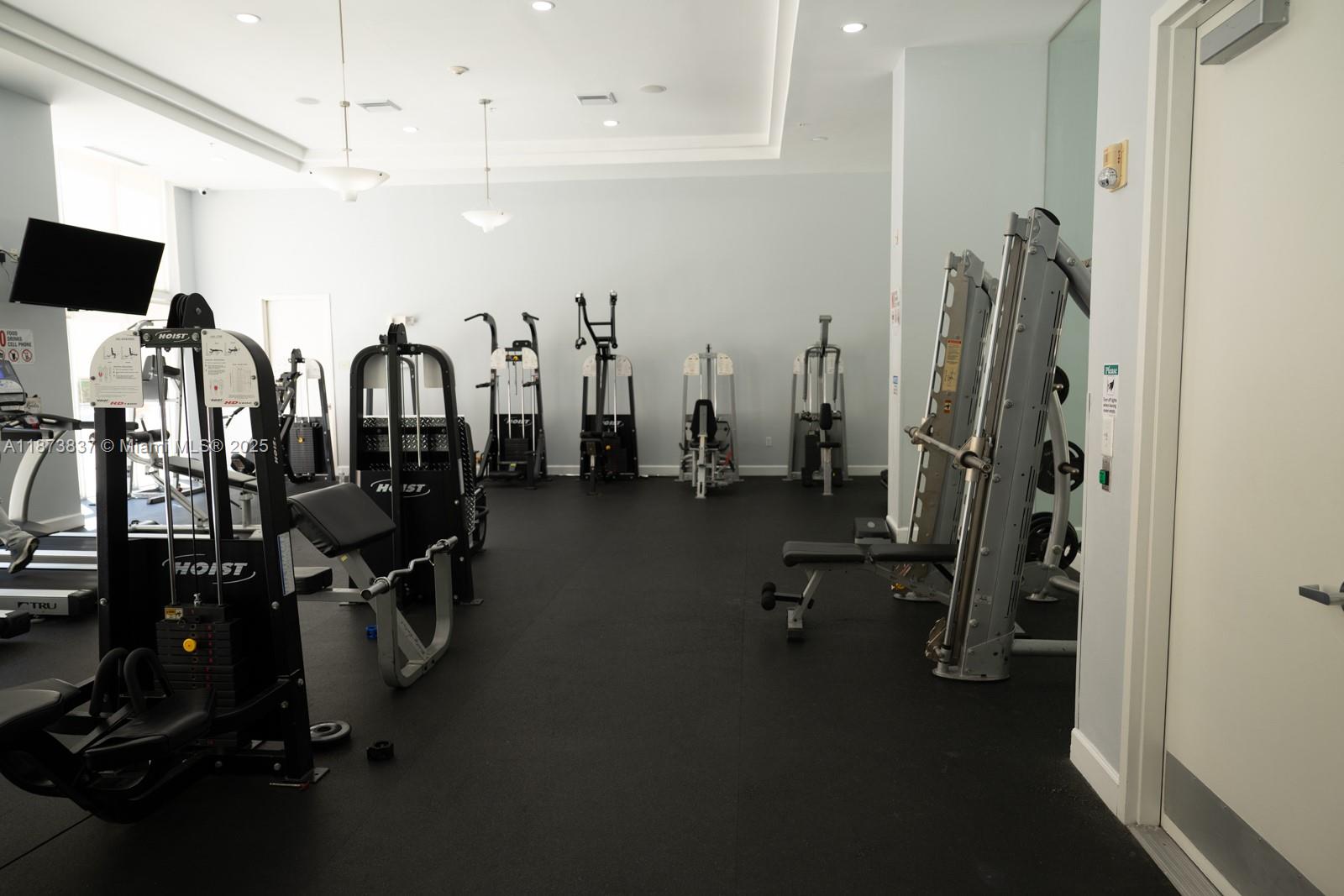 image Venture At Aventura West80
