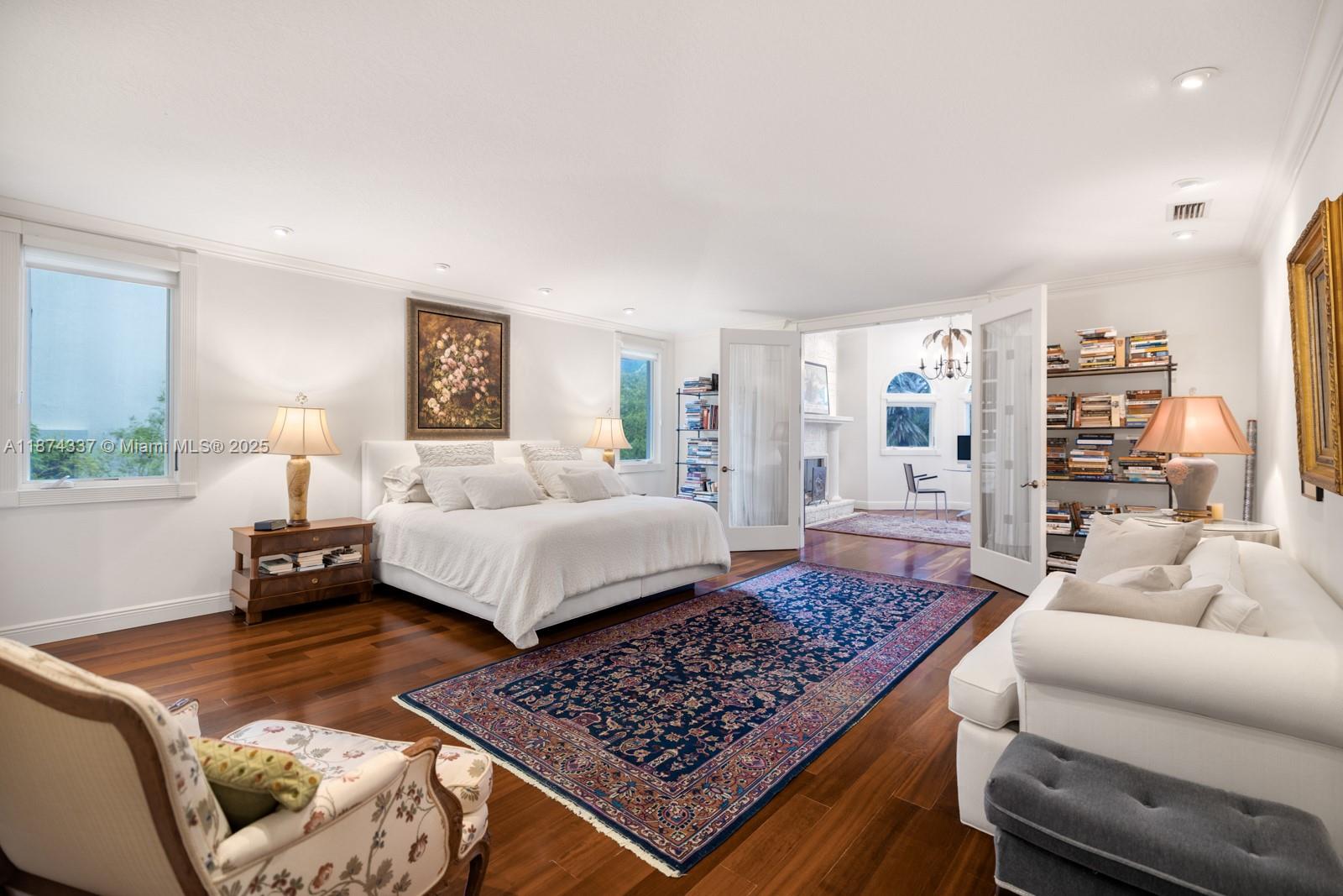 277 Veleros Ct Coral Gables, FL 33143 277 Veleros Ct Coral Gables, FL 33143