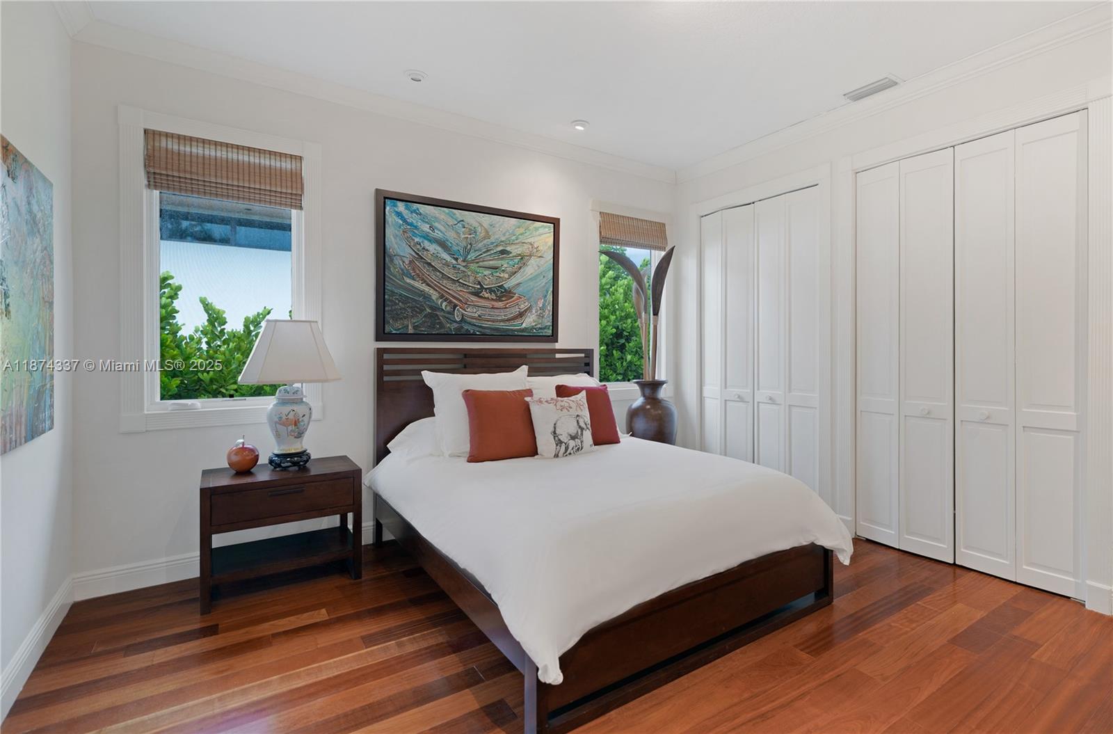 277 Veleros Ct Coral Gables, FL 33143 277 Veleros Ct Coral Gables, FL 33143
