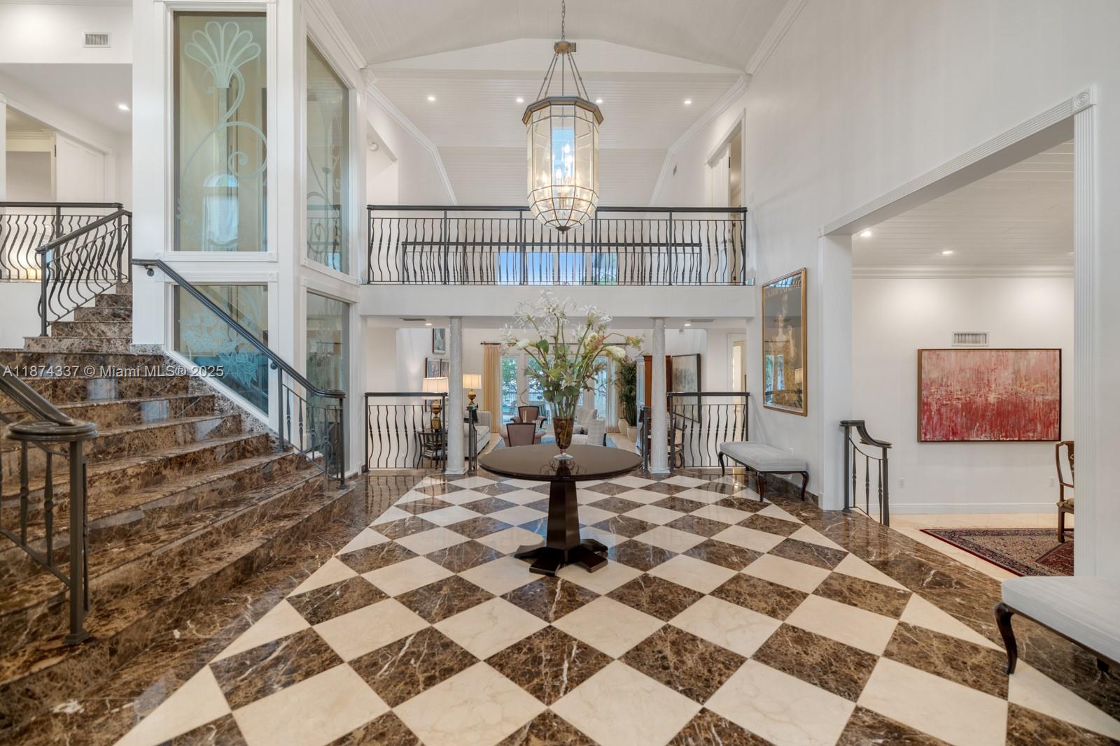 277 Veleros Ct Coral Gables, FL 33143 277 Veleros Ct Coral Gables, FL 33143