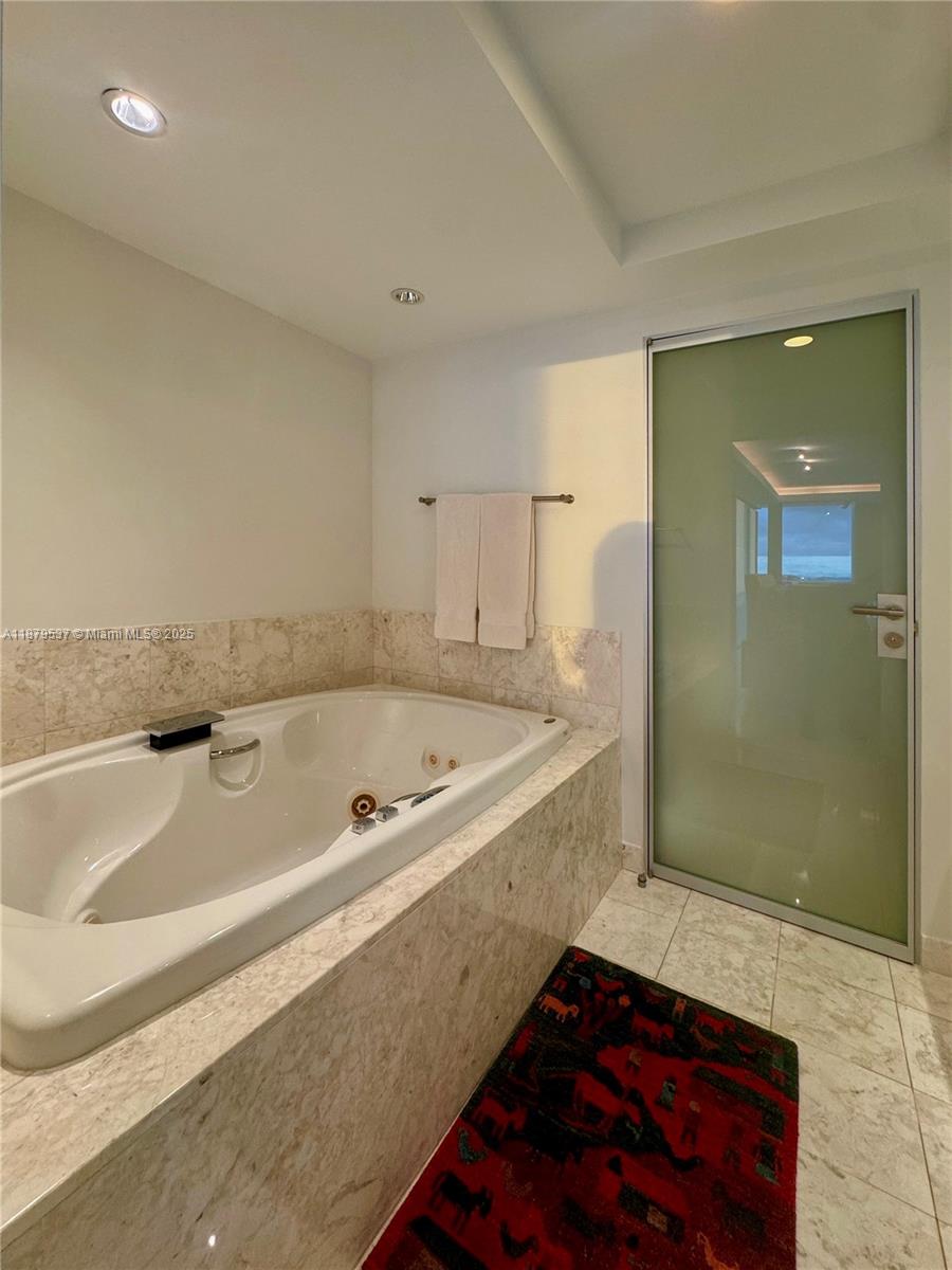 image Jade Residences10