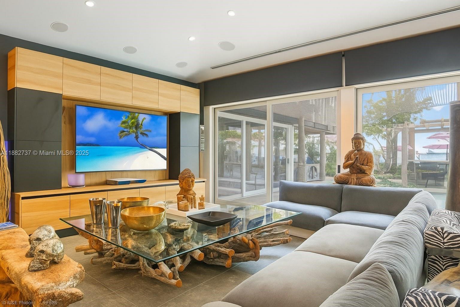 2440 N Shore Ter Miami Beach, FL 33141