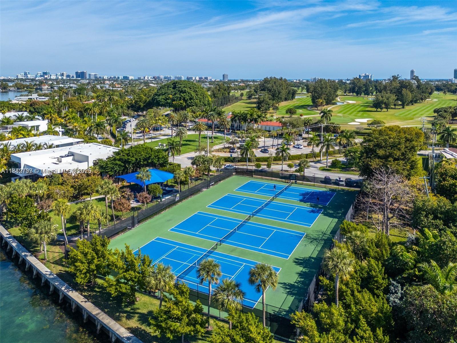 2440 N Shore Ter Miami Beach, FL 33141