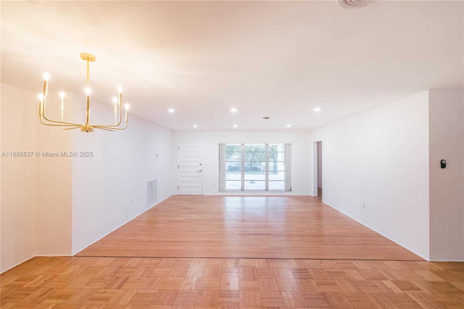 5600 San Vicente St Coral Gables, FL 33146