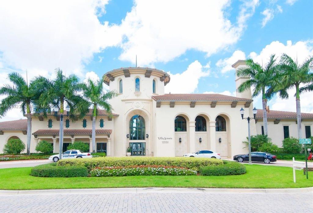 2900 NW 125th Ave #3-210