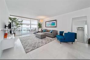 1200 West Ave #1520