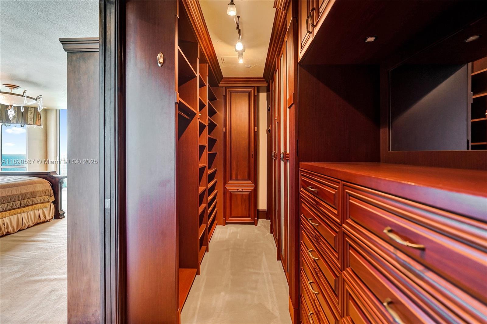 16047 Collins Ave #2101 Sunny Isles Beach, FL 33160