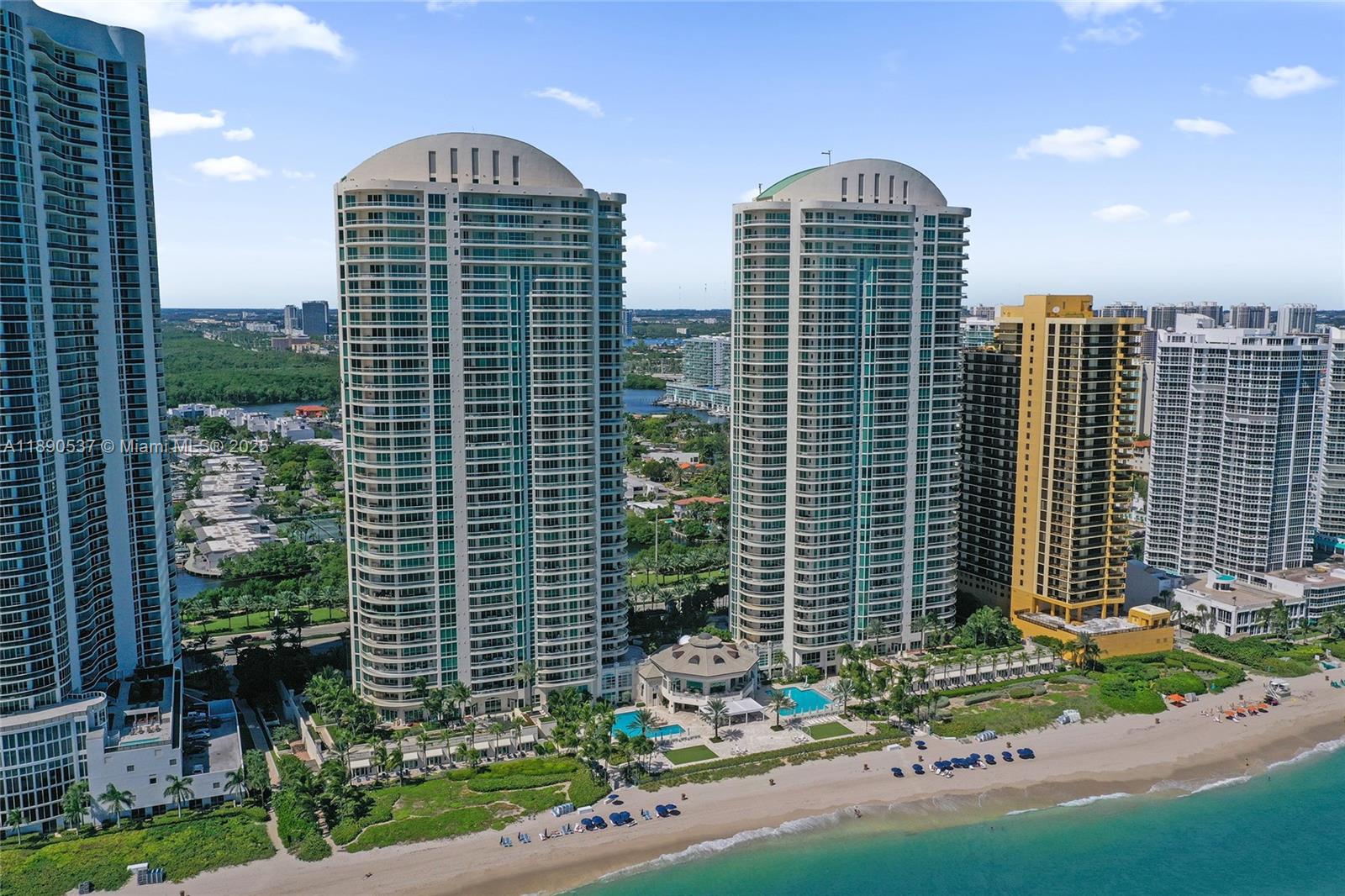 16047 Collins Ave #2101 Sunny Isles Beach, FL 33160
