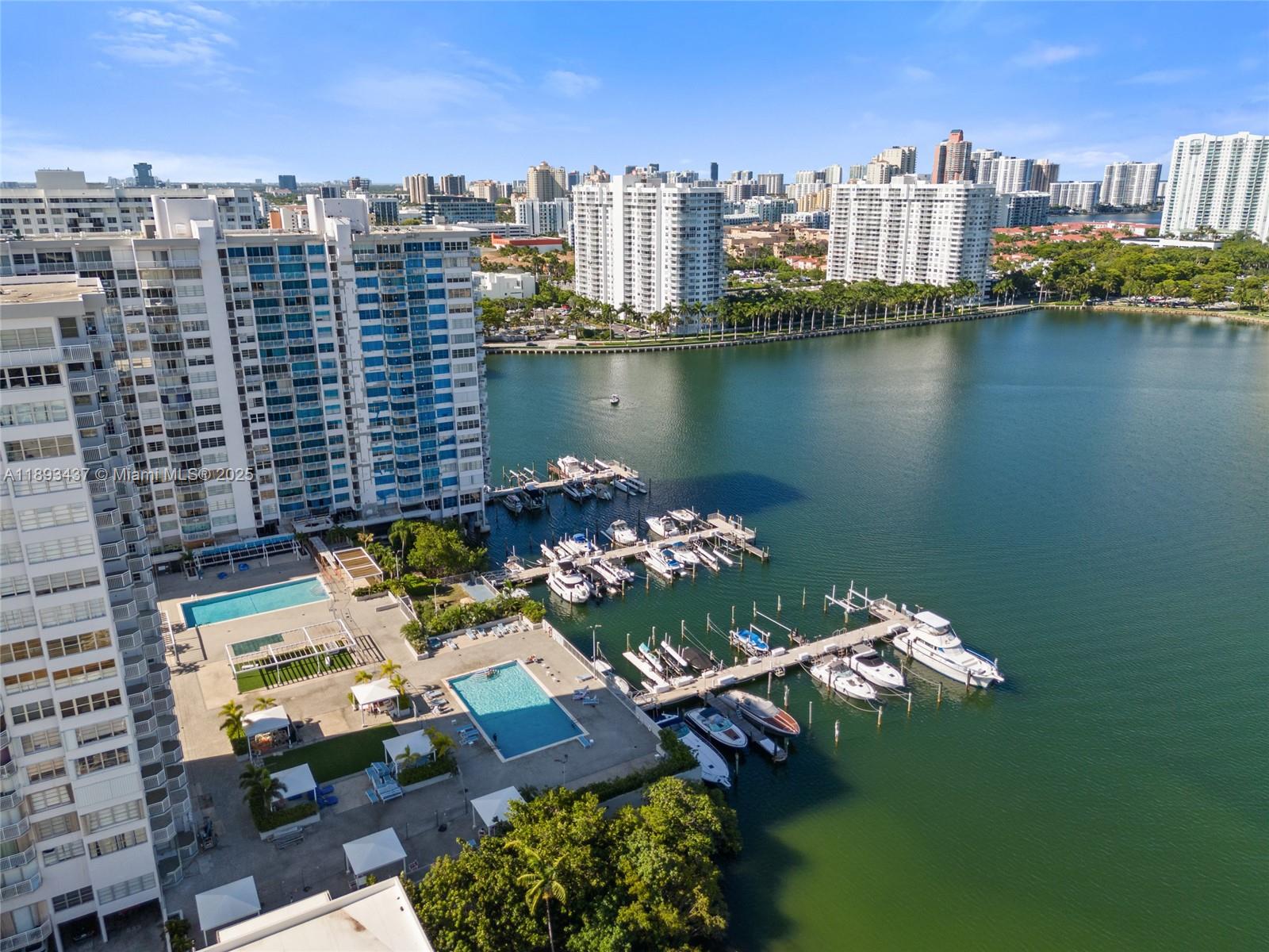 18061 Biscayne #1701 Aventura, FL 33160