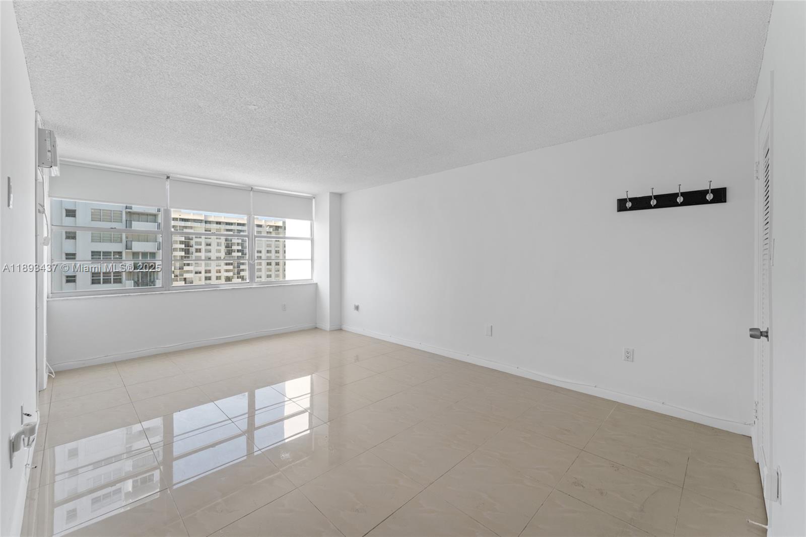 18061 Biscayne #1701 Aventura, FL 33160