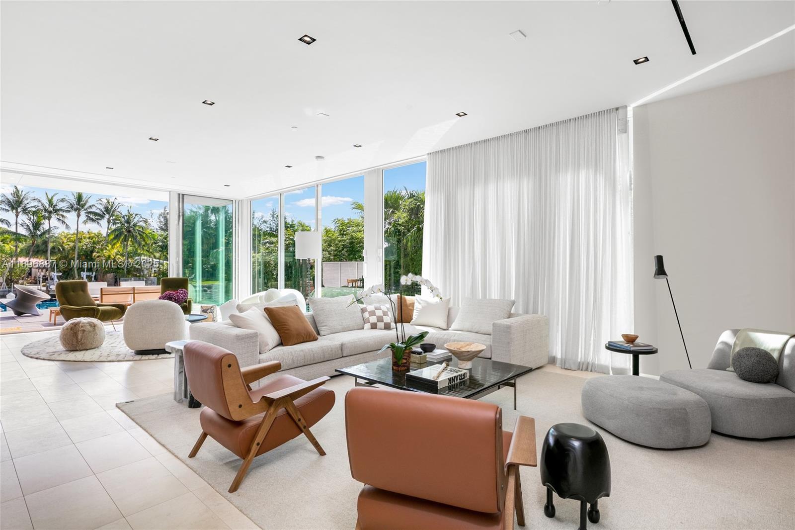 1081 W 48th St #N01 Miami Beach, FL 33140