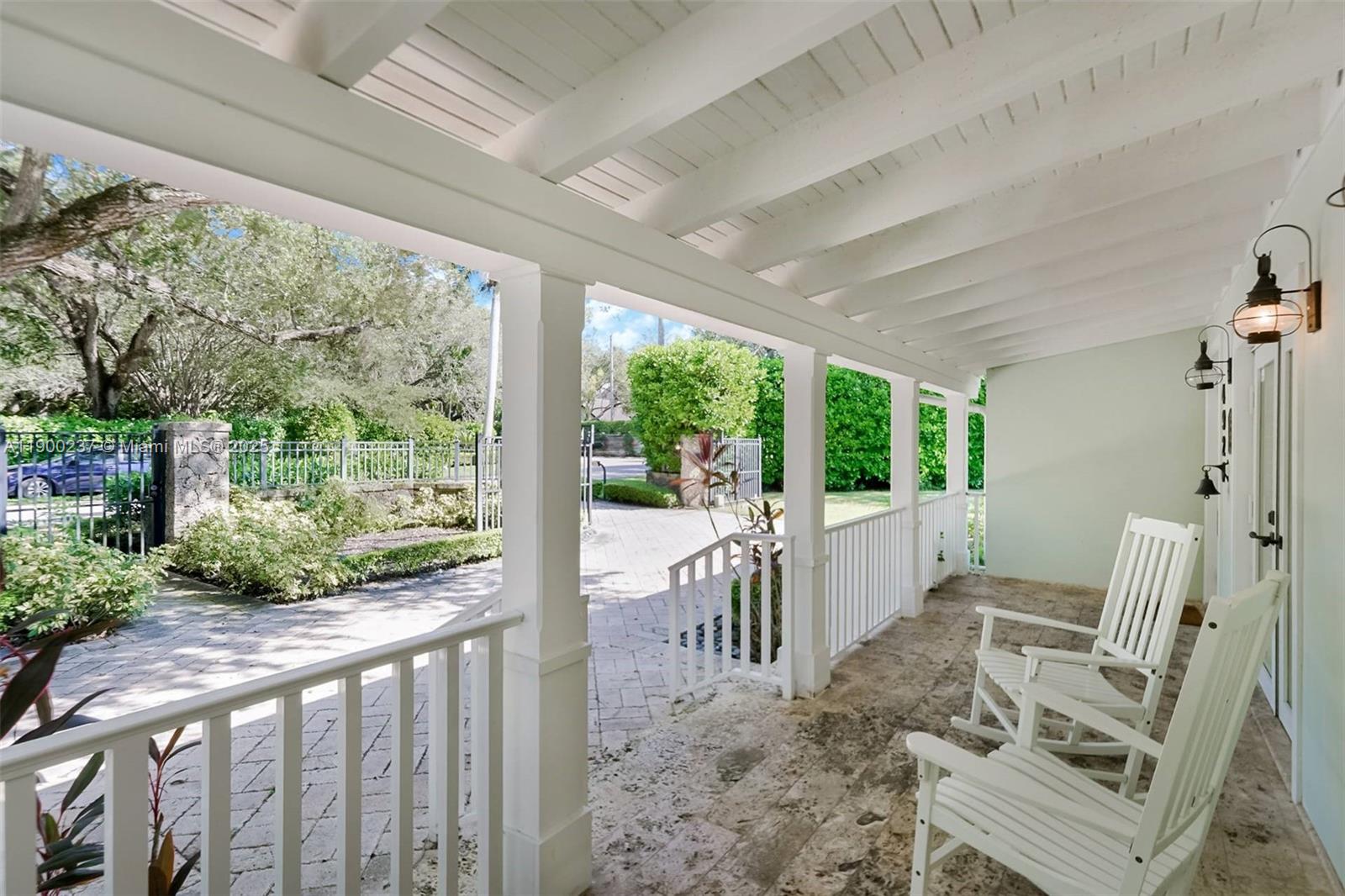 4920 SW 76th St Miami, FL 33143 4920 SW 76th St Miami, FL 33143