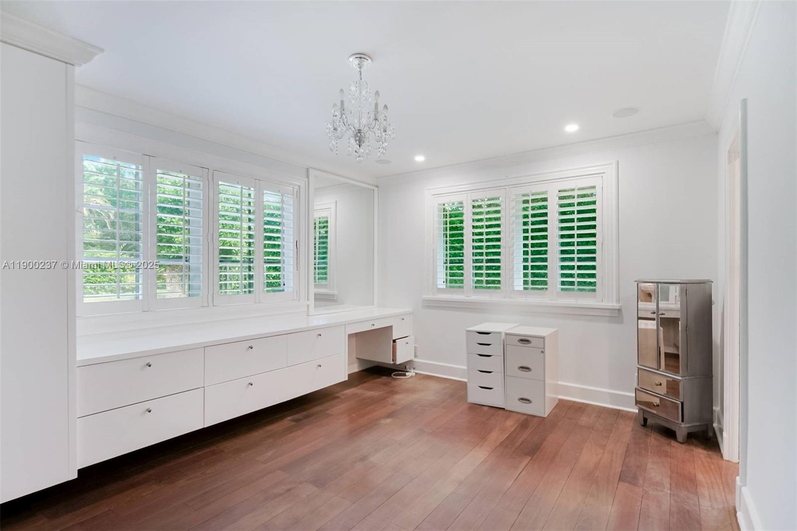 4920 SW 76th St Miami, FL 33143 4920 SW 76th St Miami, FL 33143