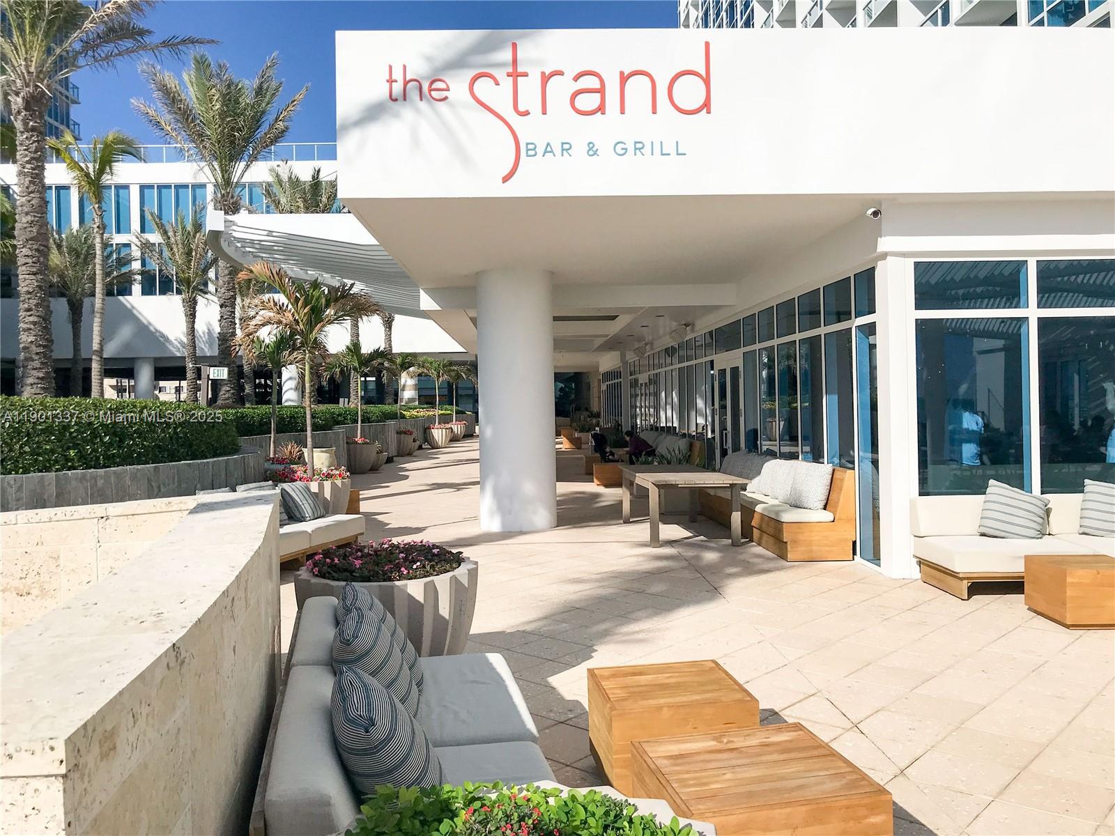 image Carillon Condos34