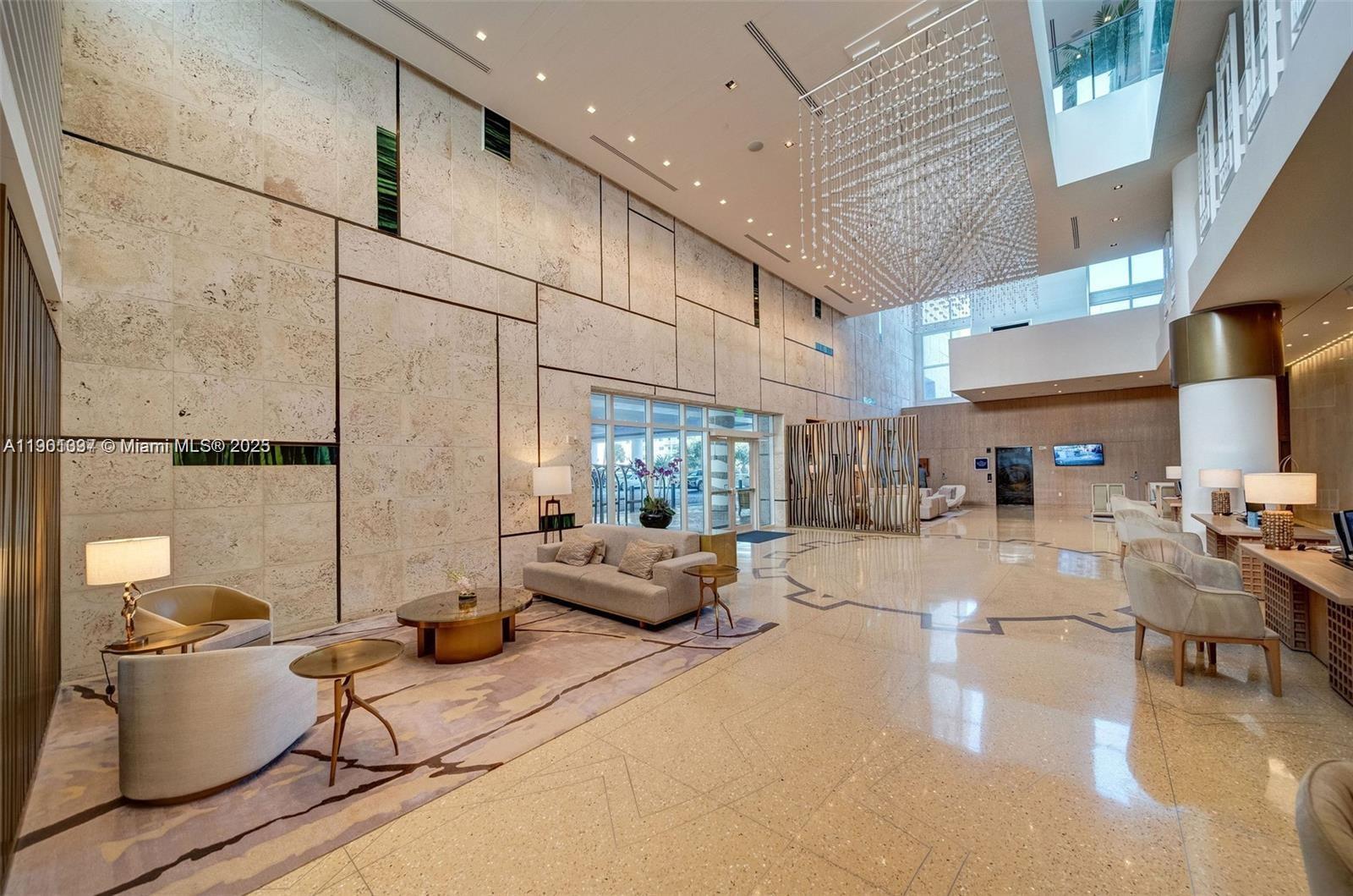 image Carillon Condos46