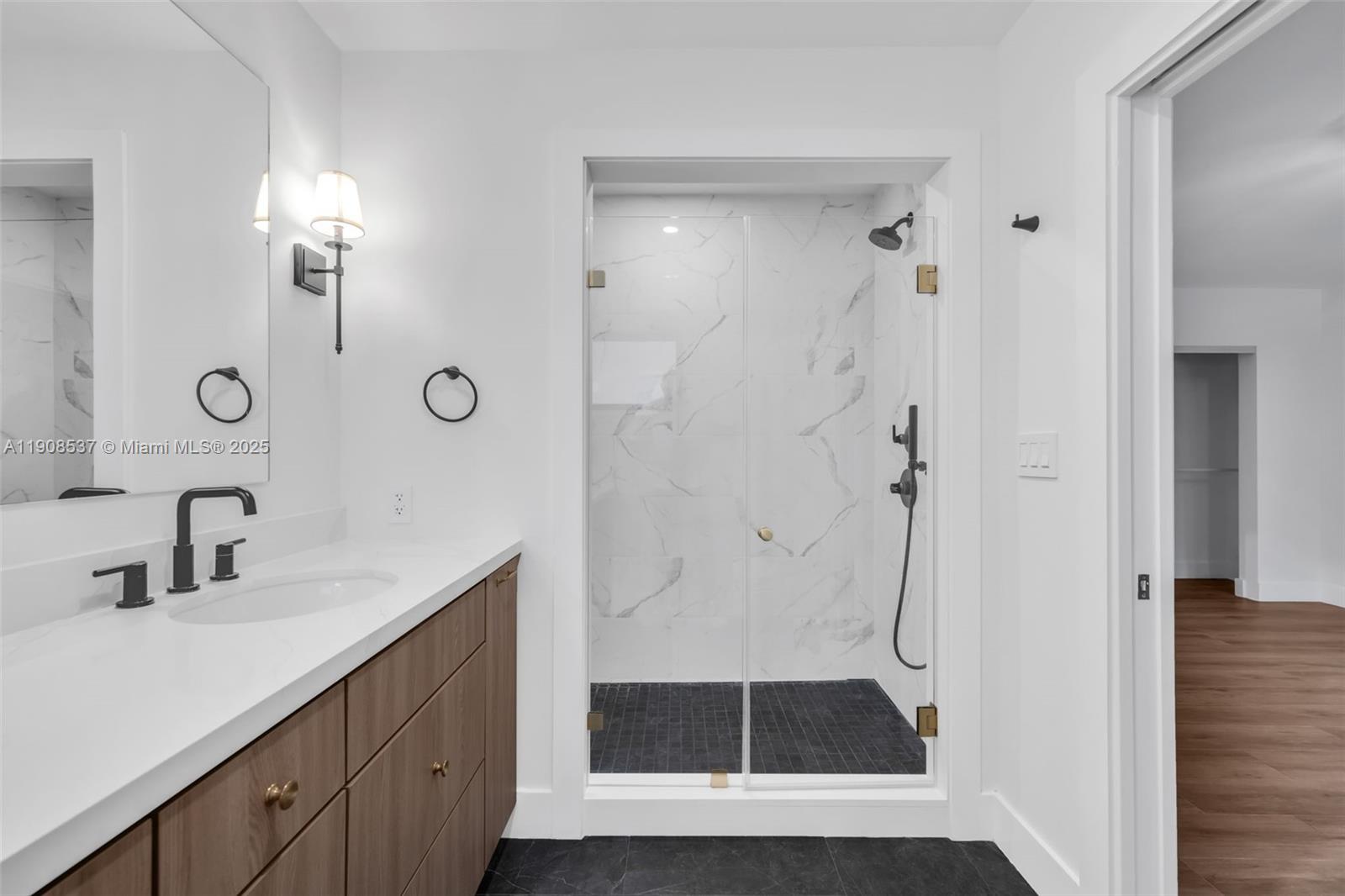 1460 Campamento Ave Coral Gables, FL 33156