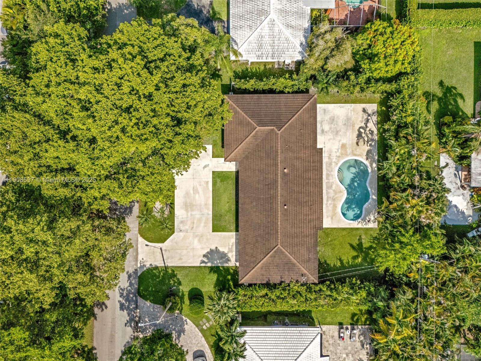 1460 Campamento Ave Coral Gables, FL 33156