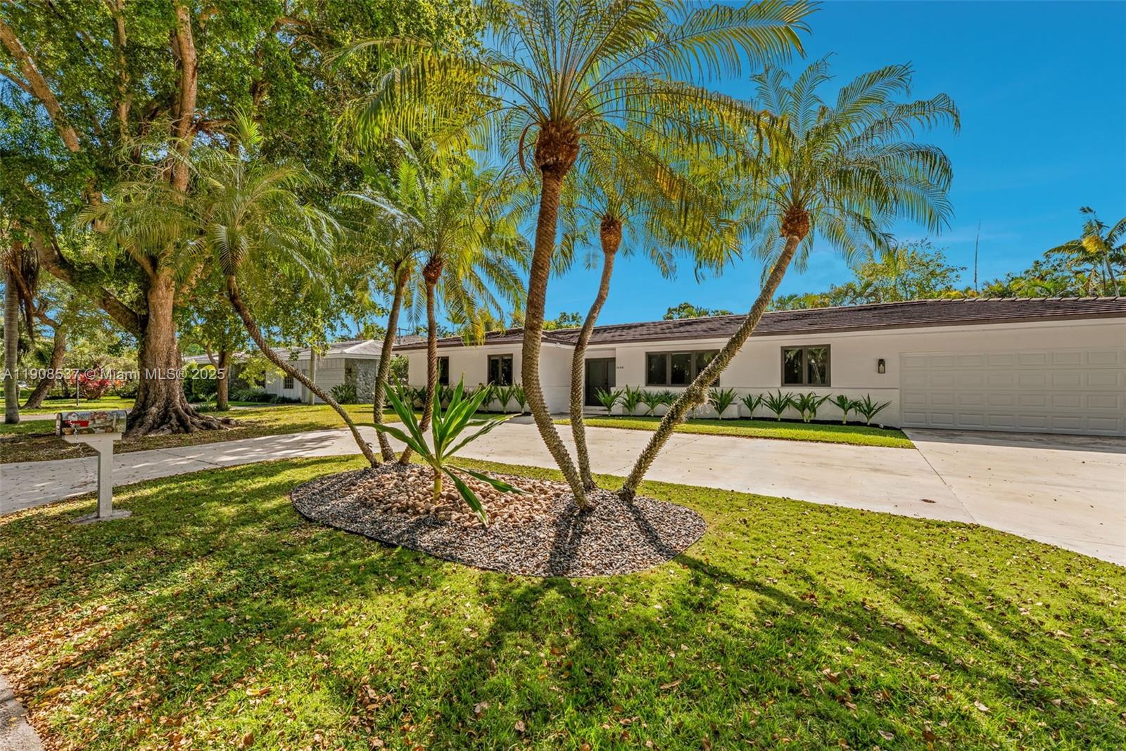 1460 Campamento Ave Coral Gables, FL 33156