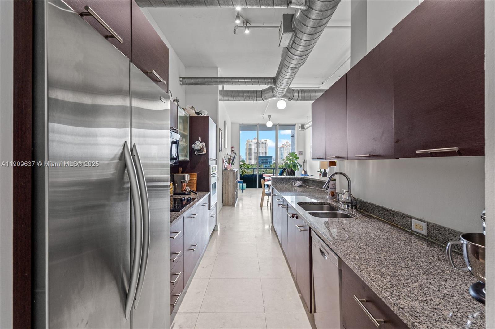 image Uptown Marina Lofts11