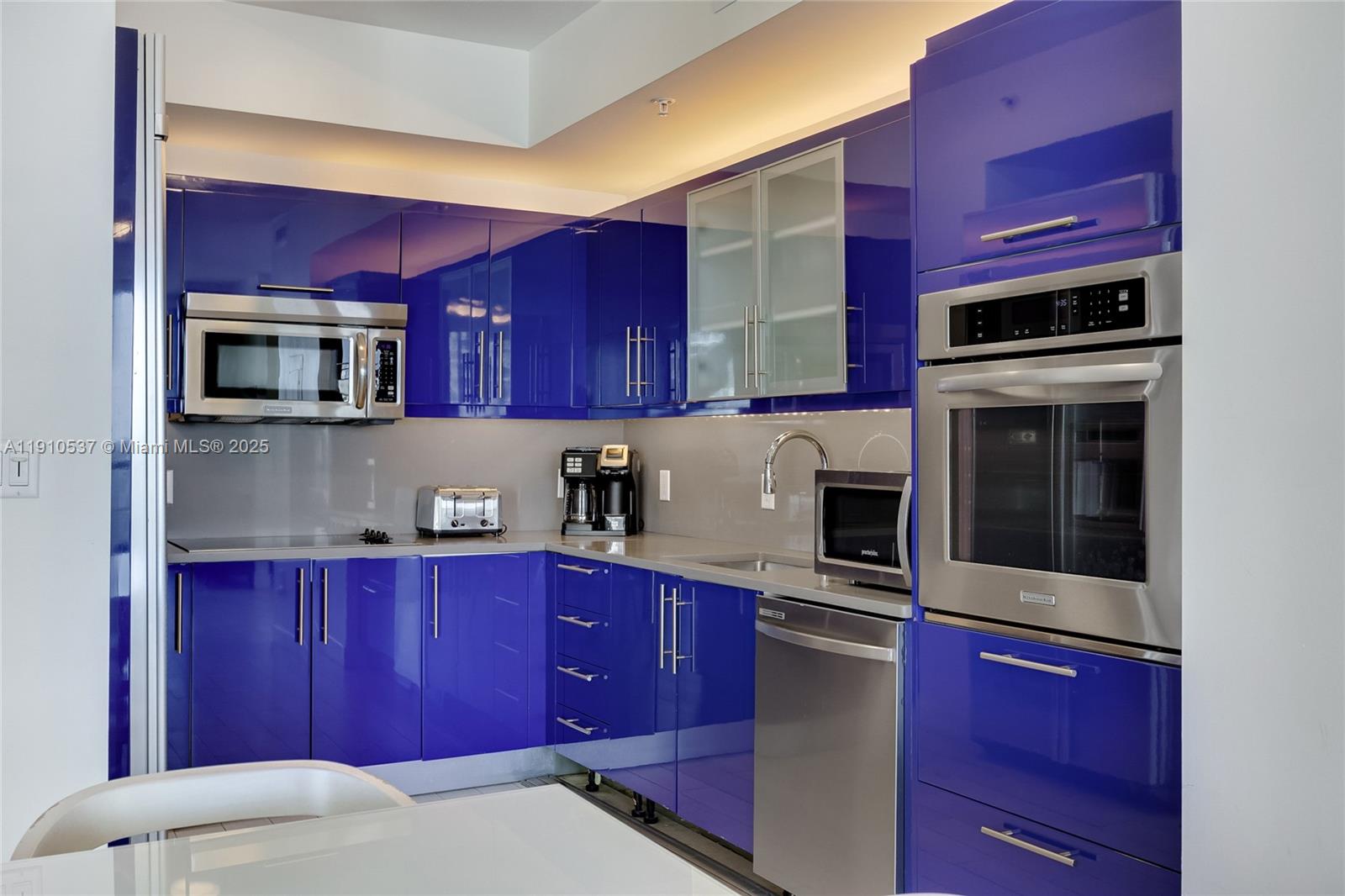 3101 Bayshore Dr #1802 Fort Lauderdale, FL 33304