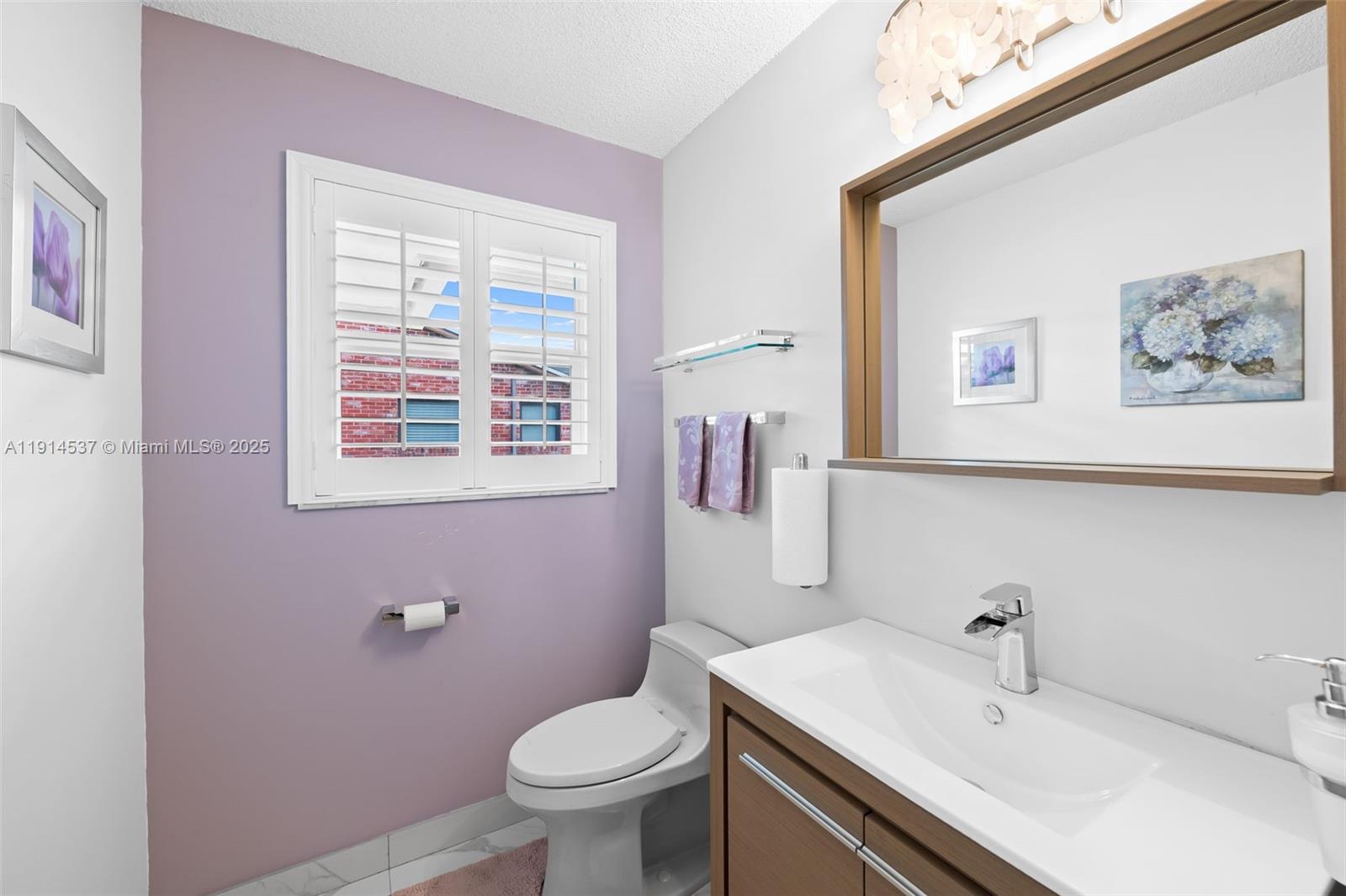 11241 NW 27th Ct Plantation, FL 33323