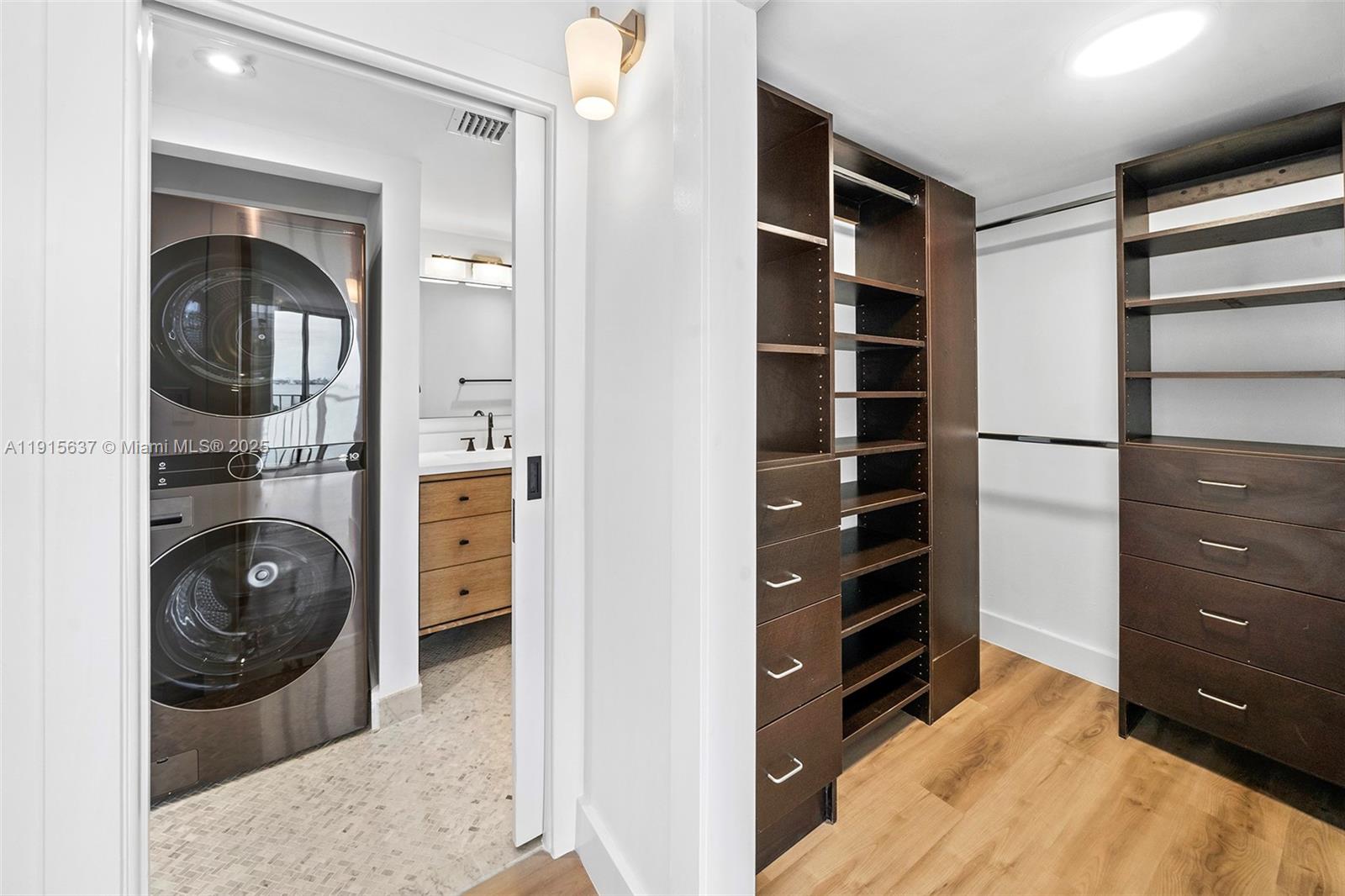 7601 E Treasure Dr #1915 North Bay Village, FL 33141