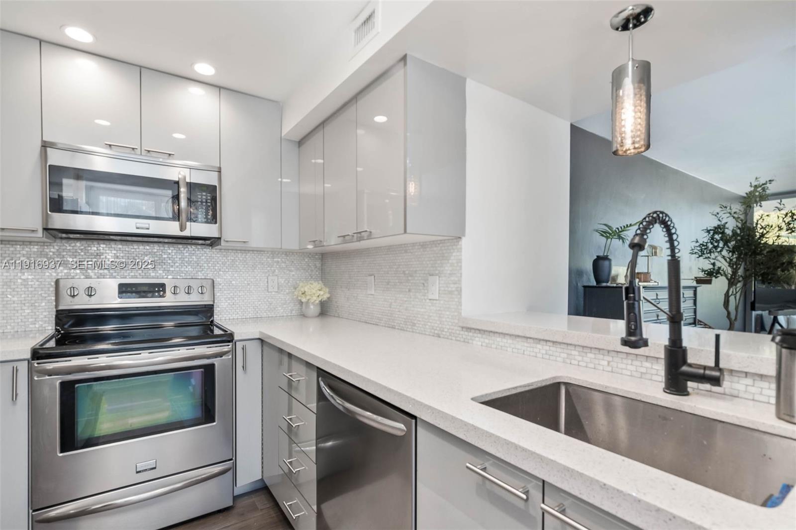 image Mirador 1200 Condo6