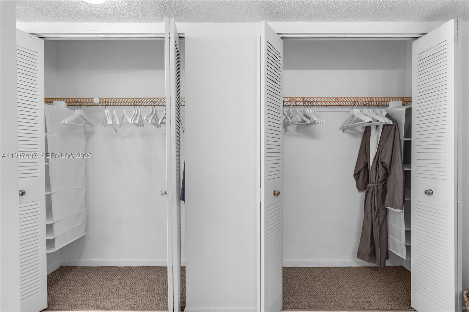 575 Crandon Blvd #504 Key Biscayne, FL 33149