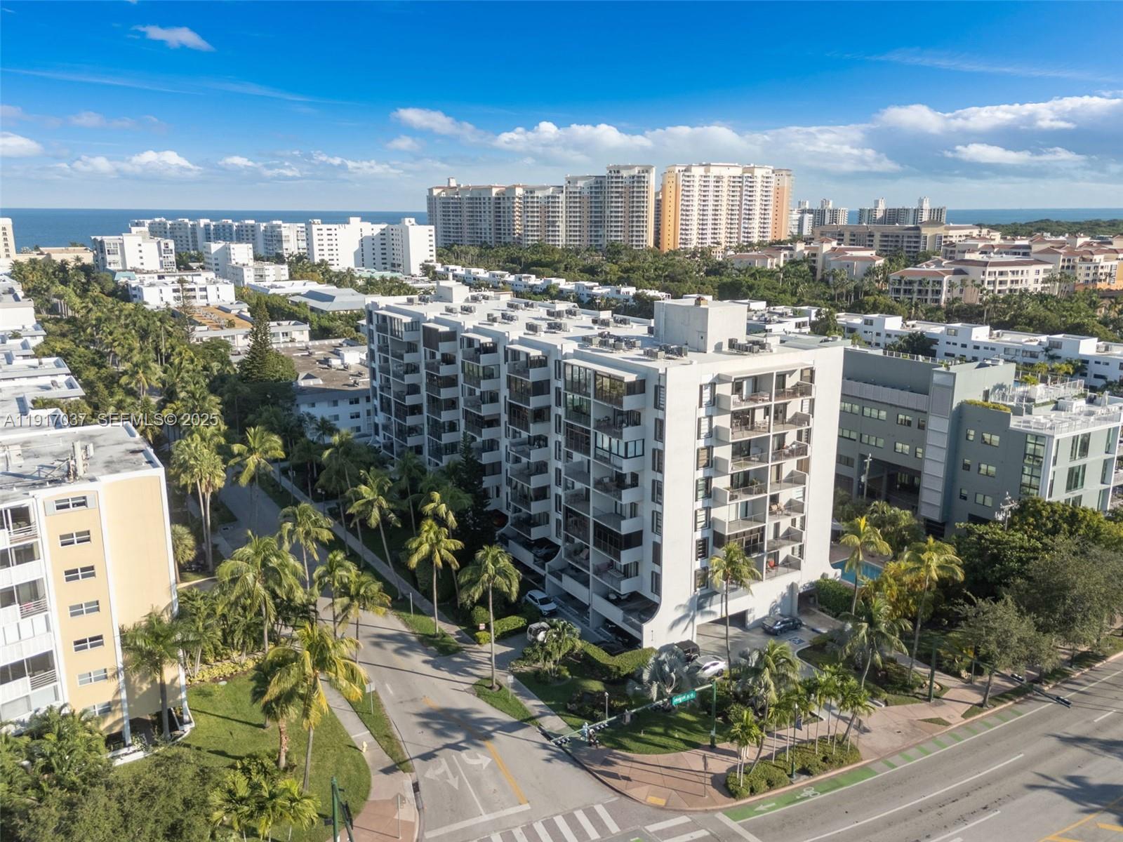 575 Crandon Blvd #504 Key Biscayne, FL 33149