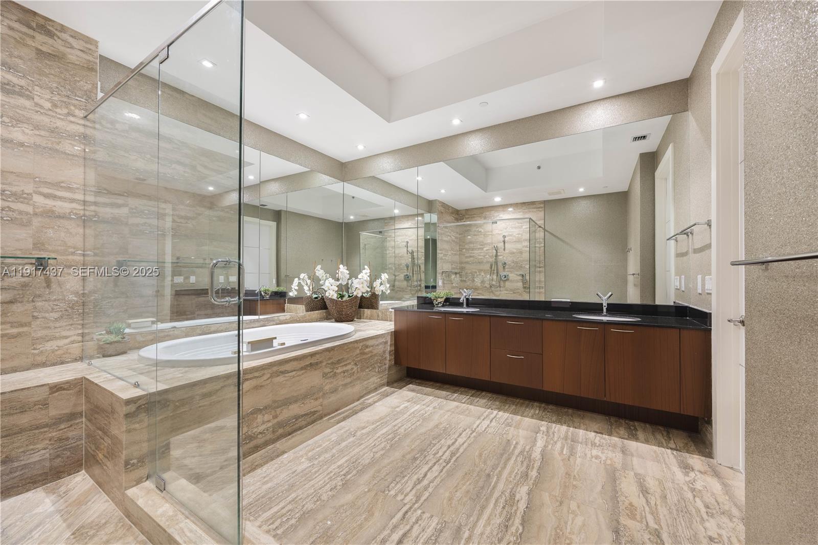 15811 Collins Ave #4107 Sunny Isles Beach, FL 33160