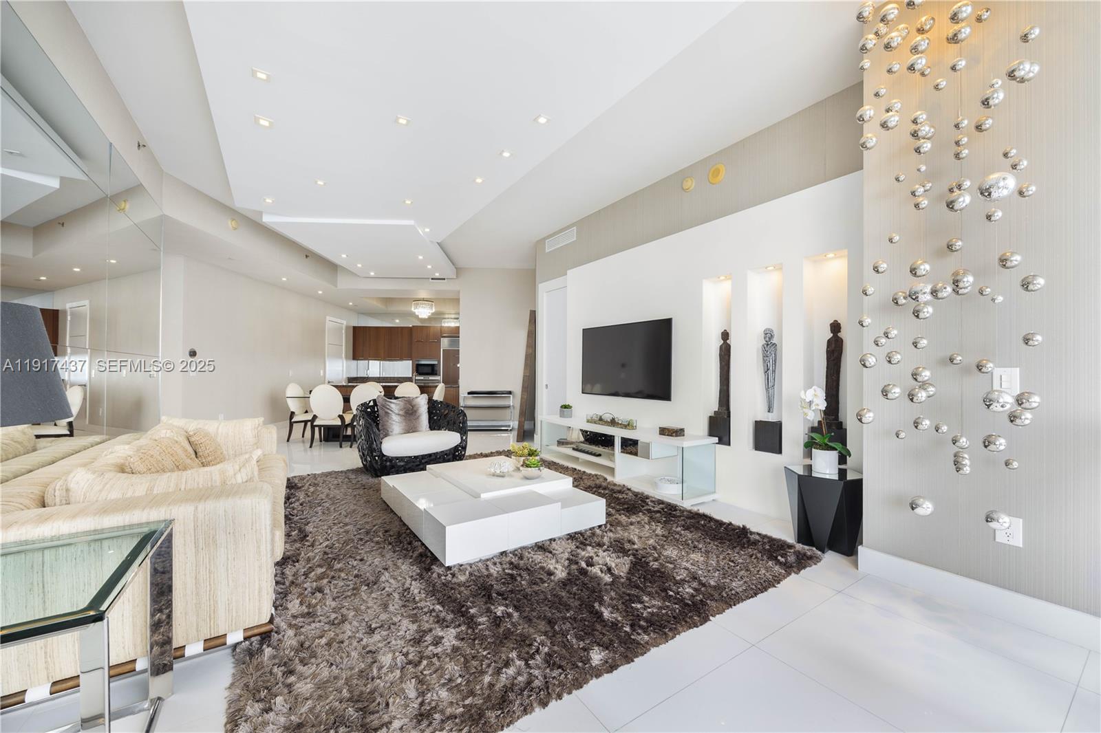 15811 Collins Ave #4107 Sunny Isles Beach, FL 33160