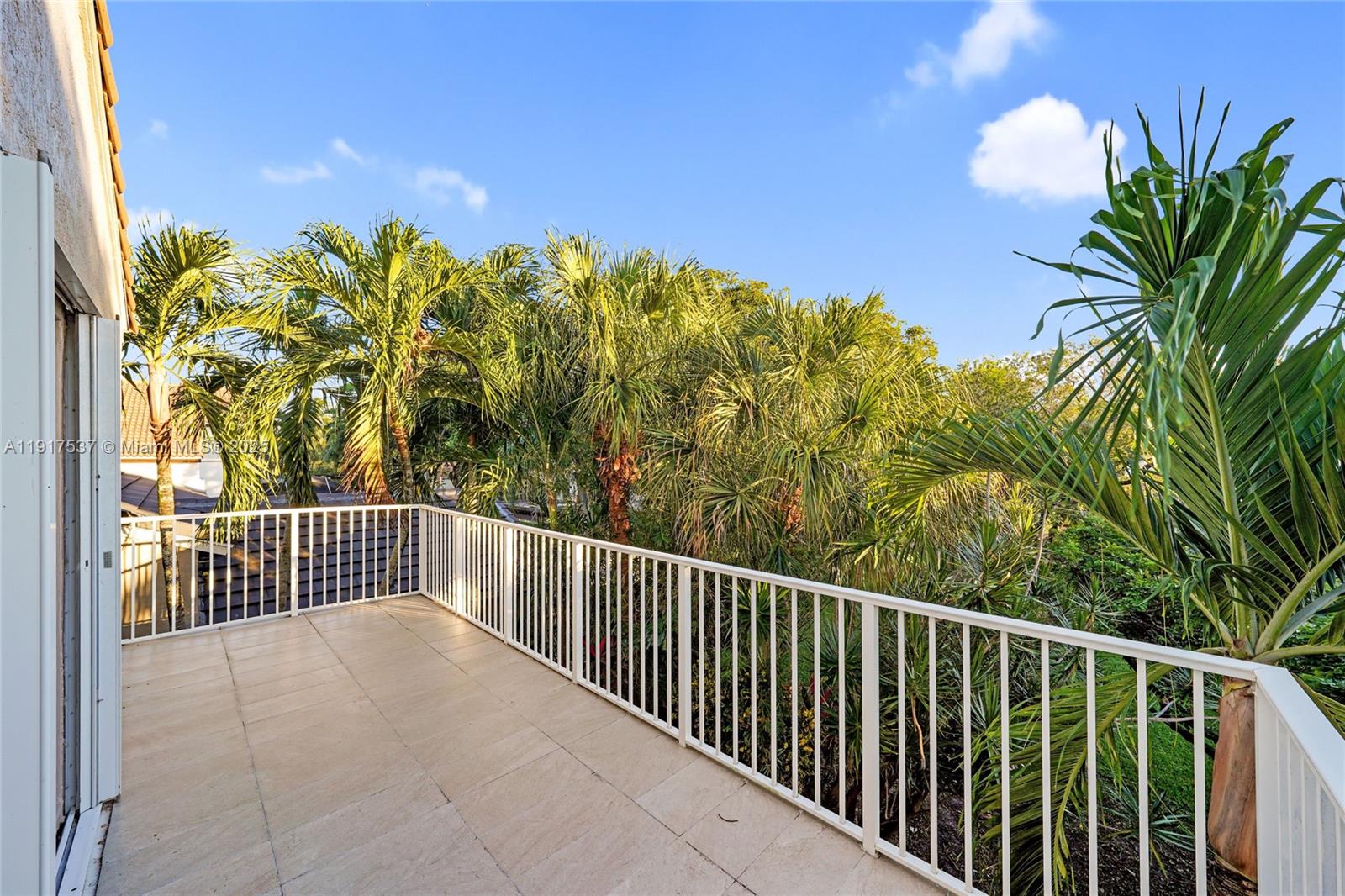 15658 SW 16th St Pembroke Pines, FL 33027